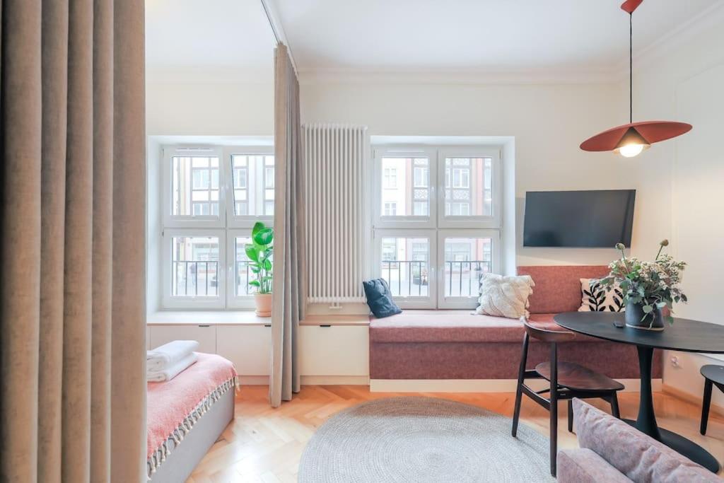 Modern Apartment In City Centre Gdansk Exterior photo